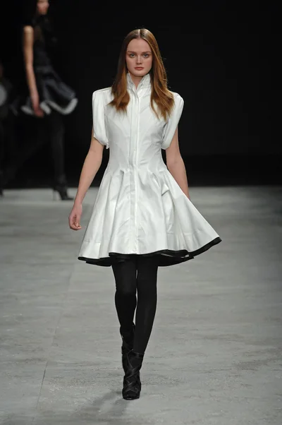 Look 6